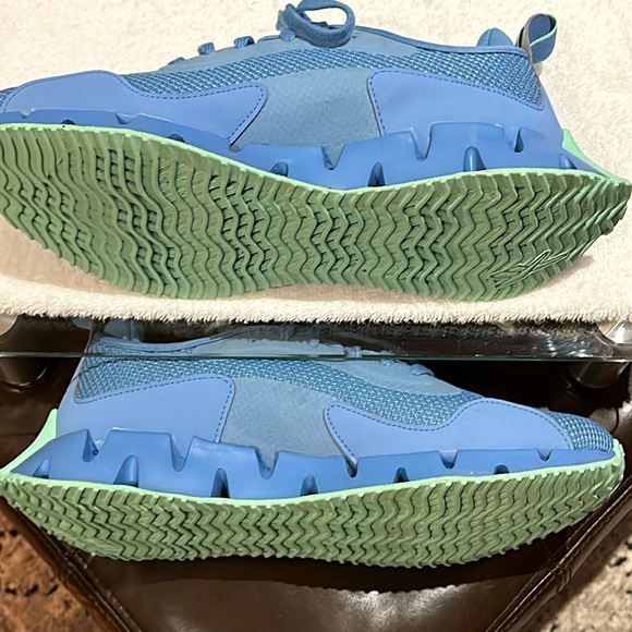 Reebok Women’s Zig Dynamica Adventure Sneaker, Blue/Mint. Size 10 - Picture 11 of 16